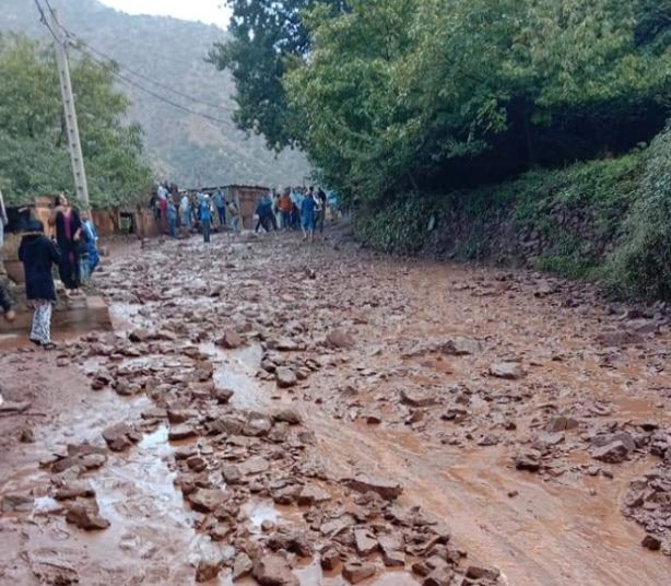 فيضانات جارفة تعري هشاشة البنية التحتية بمنطقة أوريكا السياحية (صور)