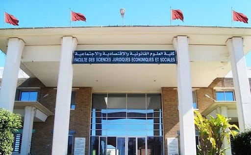 سطات جامعة الحسن الاول..تنويه وإشادة  السيدة العميدة بمجهودات الأساتذة و كل الأطر الإدارية و التقنية   