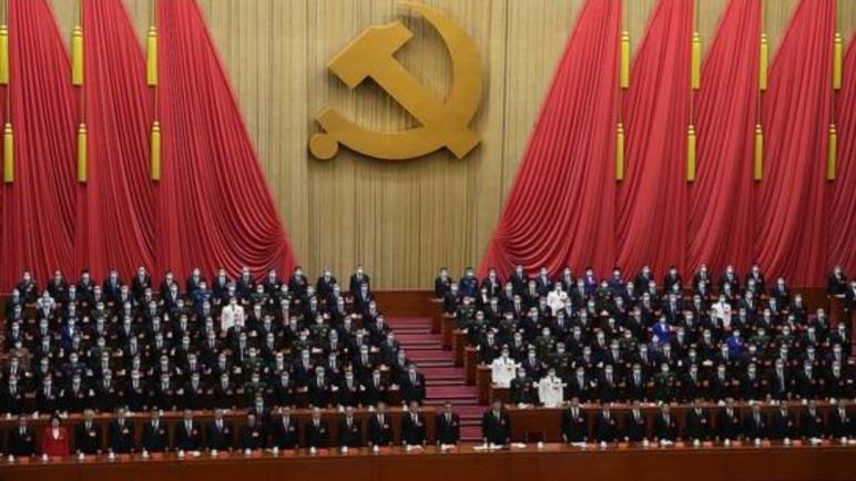 المؤتمر الـ20 للحزب الشيوعي الصيني يختار تشكيلة جديدة لهيئاته القيادية في جلسته الختامية