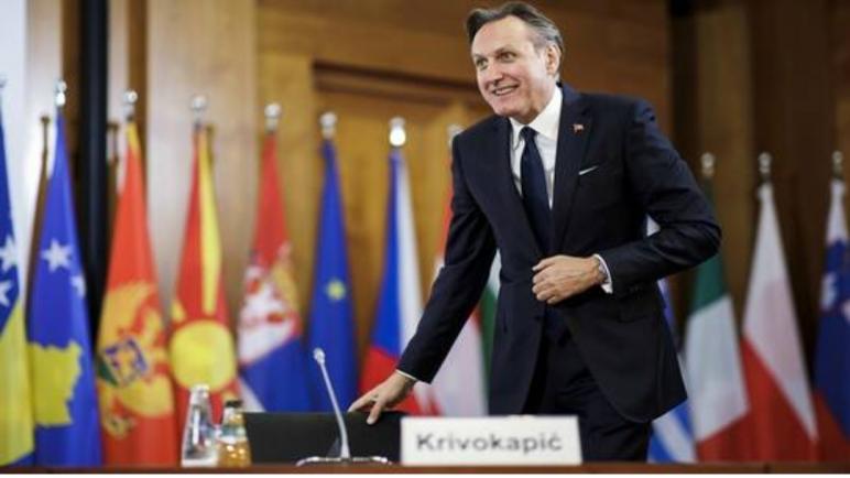 برلمان الجبل الأسود يقيل وزيري الخارجية والدفاع