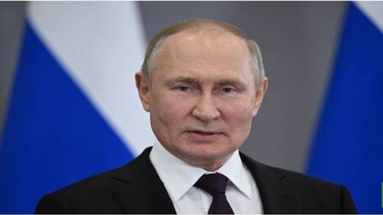 بوتين يهنئ كازاخستان بعيدها الوطني ويشير إلى دورها الهام في الشؤون الدولية