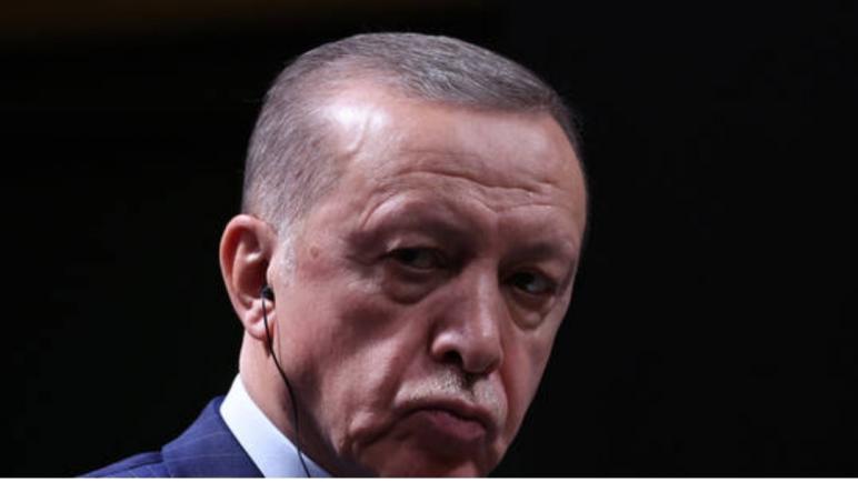 أردوغان : أمريكا لم تستجب لتحذيراتنا وهم يرتكبون خطأ بحقنا.. سنقضي على التهديدات بالوقت المناسب